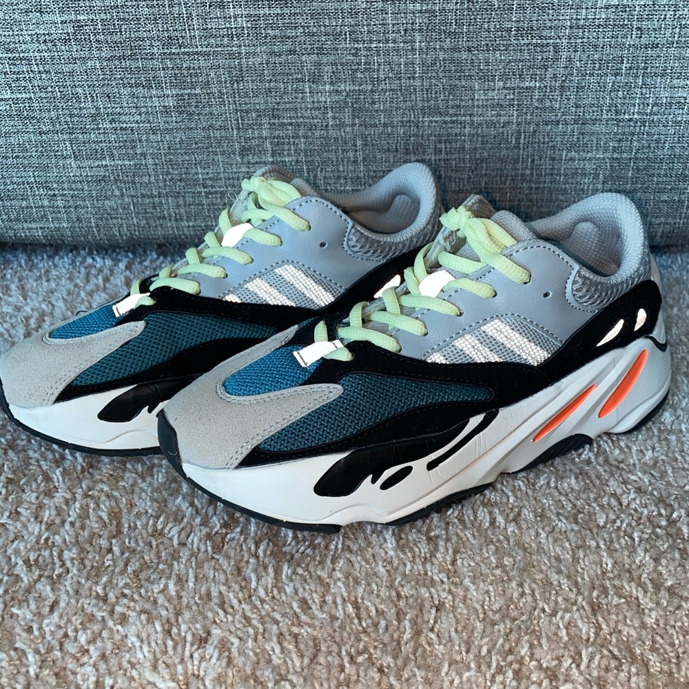 Unisex Reflective Futuristic Sneakers